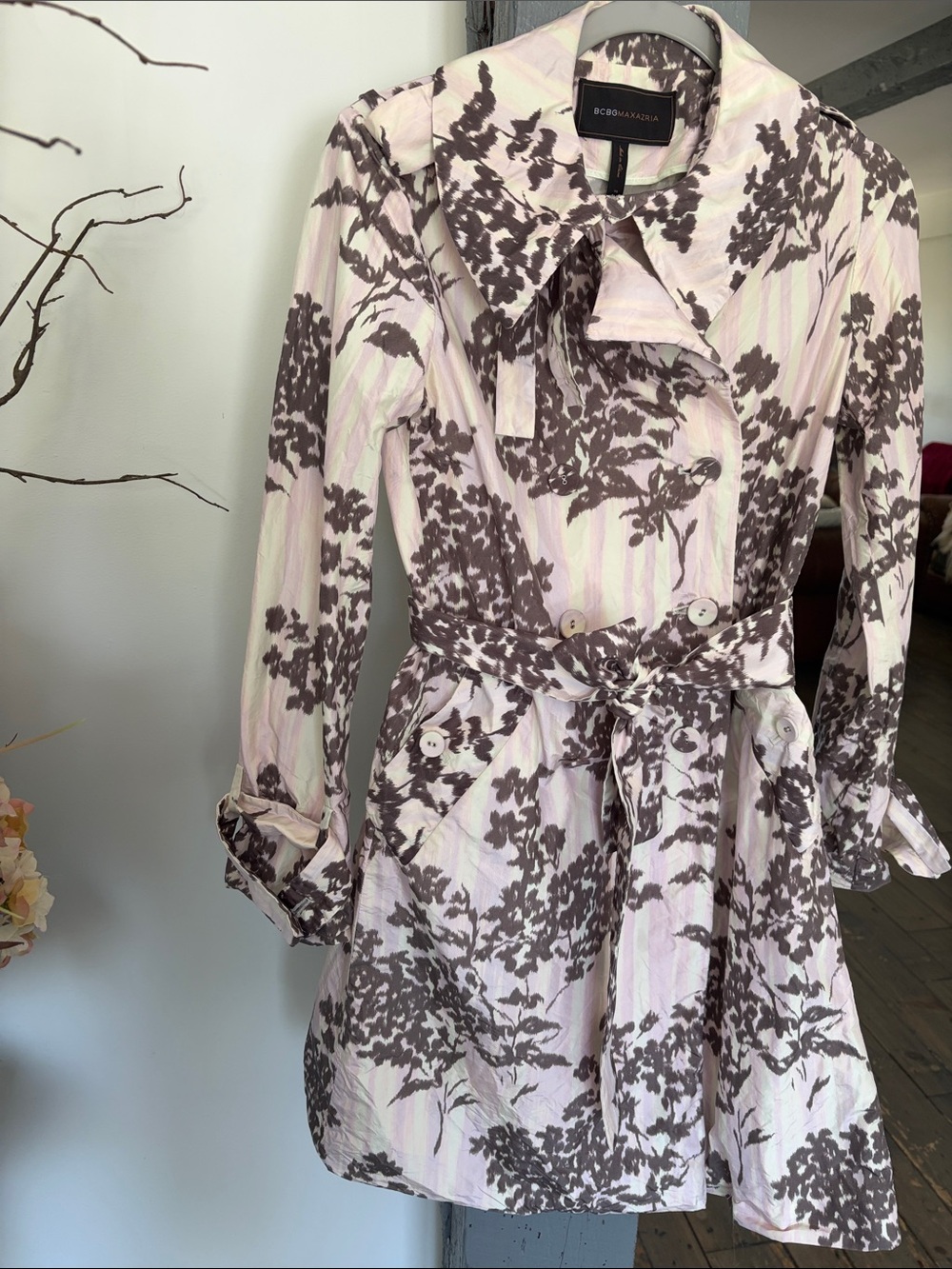 BCBGMaxAzria Pink and Taupe Floral Tie-Waist SILK Trench